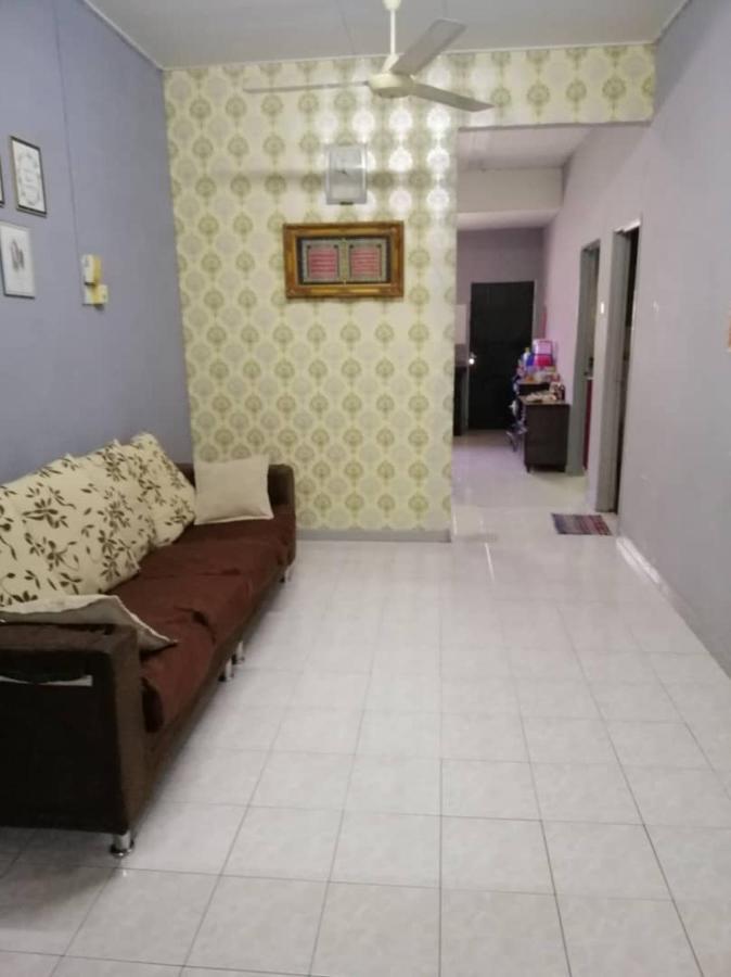 Homestay Perpaduan, Taman Bercham Raya Ulu Kinta Ipoh Perak Kampong Batu Lapan (Perak) Exterior foto